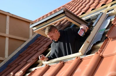 Pose de fenêtres de toit Velux à Laleu